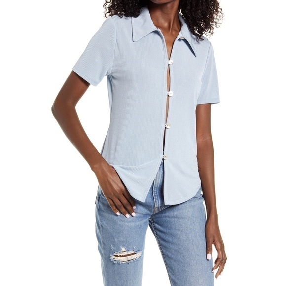 NWT Wayf Naomi Button-Up Blue Shirt - Picture 1 of 4